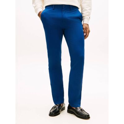 Tommy Hilfiger Spodnie chino Denton TH x F.C. Liverpool Straight fit granatowy 36/32 Tommy Hilfiger Spodnie chino Denton TH x F.C. Liverpool Straight fit granatowy 36/32
