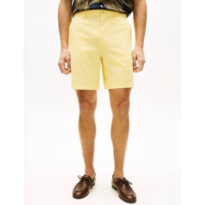 Tommy Hilfiger Szorty chino DOVER Regular Fit żółty 36 Tommy Hilfiger Szorty chino DOVER Regular Fit żółty 36