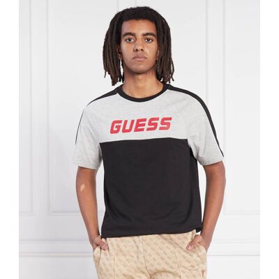 Guess ACTIVE T-shirt Regular Fit czarny L Guess ACTIVE T-shirt Regular Fit czarny L