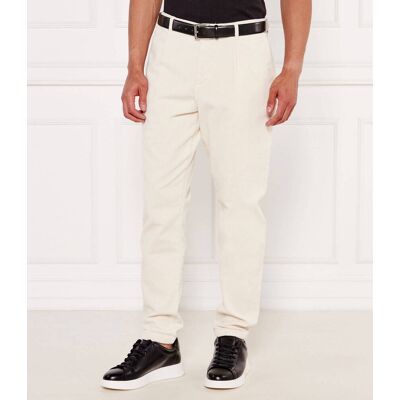 Tommy Hilfiger Spodnie Relaxed fit sztruks kremowy 38/34 Tommy Hilfiger Spodnie Relaxed fit sztruks kremowy 38/34