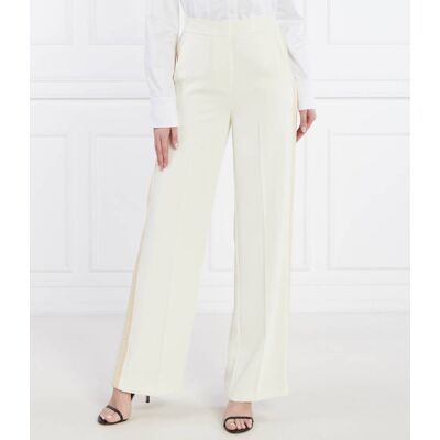 TWINSET Spodnie Relaxed fit kremowy 36 TWINSET Spodnie Relaxed fit kremowy 36
