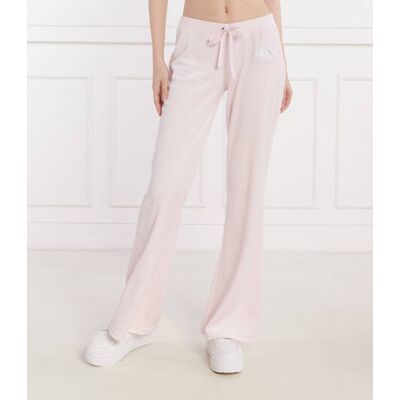 Juicy Couture Spodnie dresowe HERITAGE DOG CREST KAISA flare fit pudrowy róż XL Juicy Couture Spodnie dresowe HERITAGE DOG CREST KAISA flare fit pudrowy róż XL