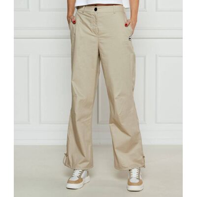Karl Lagerfeld Spodnie cargo IKON Loose fit beżowy 34 Karl Lagerfeld Spodnie cargo IKON Loose fit beżowy 34