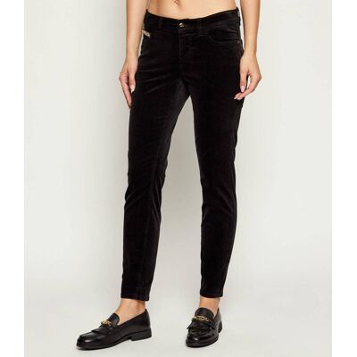 Marc Cain Spodnie SILVI Slim Fit low waist czarny 36 Marc Cain Spodnie SILVI Slim Fit low waist czarny 36