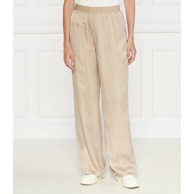 Gant Spodnie Regular Fit beżowy 40 Gant Spodnie Regular Fit beżowy 40