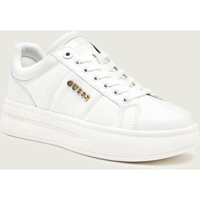 Guess Skórzane sneakersy WELLI biały 39 Guess Skórzane sneakersy WELLI biały 39