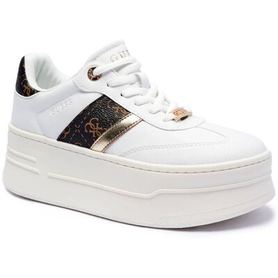 Guess Sneakersy TAMMAH biały 40 Guess Sneakersy TAMMAH biały 40
