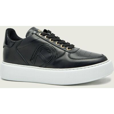 Aigner Skórzane sneakersy SALLY 16C czarny 39 Aigner Skórzane sneakersy SALLY 16C czarny 39