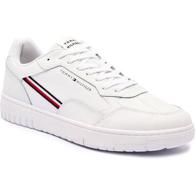 Tommy Hilfiger Skórzane sneakersy BASKET CORE biały 41 Tommy Hilfiger Skórzane sneakersy BASKET CORE biały 41