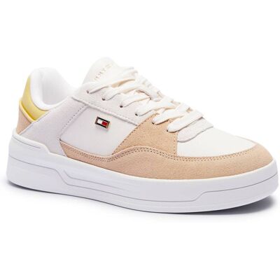 Tommy Hilfiger Sneakersy zamsz biały 39 Tommy Hilfiger Sneakersy zamsz biały 39