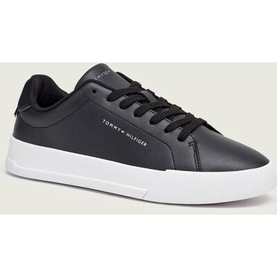 Tommy Hilfiger Skórzane sneakersy Court Core zamsz czarny 43 Tommy Hilfiger Skórzane sneakersy Court Core zamsz czarny 43