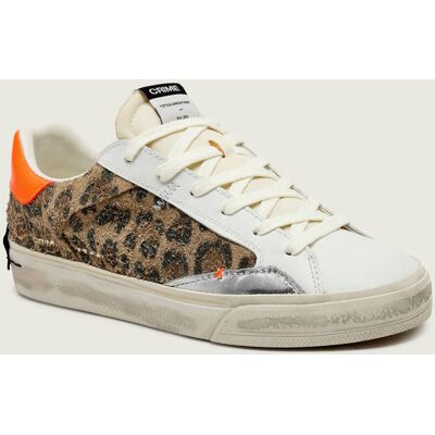 Crime London Skórzane sneakersy DISTRESSED zamsz beżowy 40 Crime London Skórzane sneakersy DISTRESSED zamsz beżowy 40