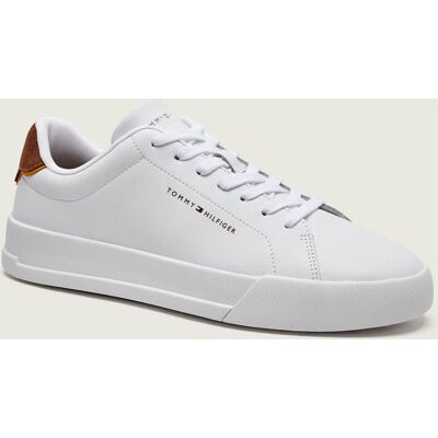 Tommy Hilfiger Skórzane sneakersy zamsz biały 44 Tommy Hilfiger Skórzane sneakersy zamsz biały 44