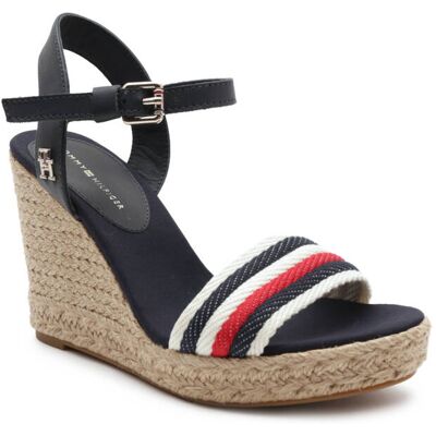 Tommy Hilfiger Koturny z dodatkiem skóry granatowy 40 Tommy Hilfiger Koturny z dodatkiem skóry granatowy 40
