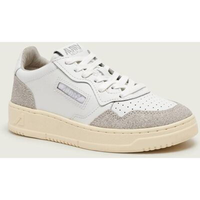 Autry Skórzane sneakersy MEDALIST zamsz biały 40 Autry Skórzane sneakersy MEDALIST zamsz biały 40
