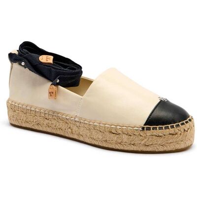 TORY BURCH Skórzane espadryle CAP-TOE kremowy 37 TORY BURCH Skórzane espadryle CAP-TOE kremowy 37