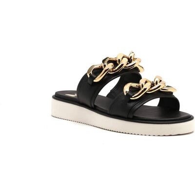 Michael Kors Skórzane klapki SCARLETT czarny 38,5 Michael Kors Skórzane klapki SCARLETT czarny 38,5
