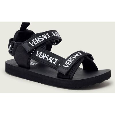 Versace Jeans Couture Sandały FONDO IPANEMA DIS. 34 czarny 43 Versace Jeans Couture Sandały FONDO IPANEMA DIS. 34 czarny 43