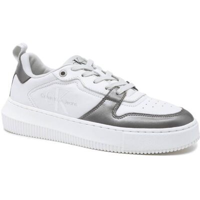 Calvin Klein Jeans Skórzane sneakersy CHUNKY biały 39 Calvin Klein Jeans Skórzane sneakersy CHUNKY biały 39