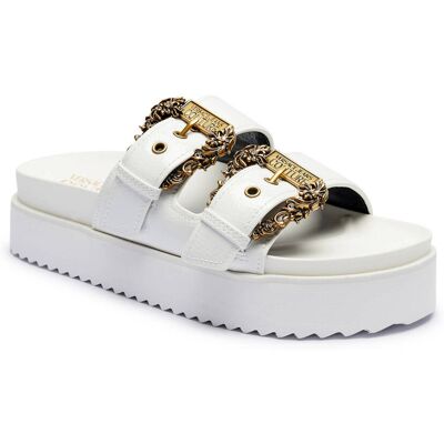 Versace Jeans Couture Klapki ARIZONA biały 40 Versace Jeans Couture Klapki ARIZONA biały 40