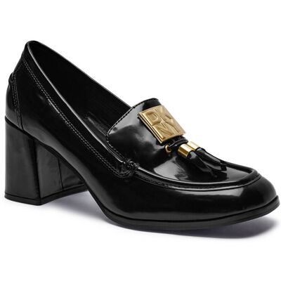 DKNY Skórzane loafersy PRIELLA czarny 38 DKNY Skórzane loafersy PRIELLA czarny 38