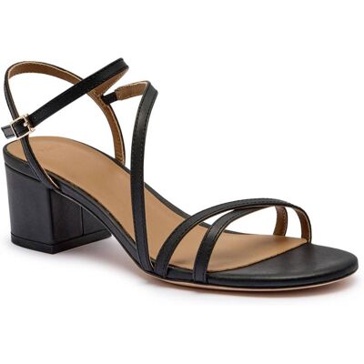 Boss BLACK Skórzane sandały na słupku Emberlyn_San50_VC czarny 40 Boss BLACK Skórzane sandały na słupku Emberlyn_San50_VC czarny 40