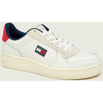 Tommy Jeans Skórzane sneakersy RETRO BASKET ecru 42 Tommy Jeans Skórzane sneakersy RETRO BASKET ecru 42