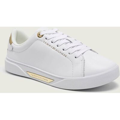 Tommy Hilfiger Skórzane sneakersy ESSENTIAL CHIC biały 38 Tommy Hilfiger Skórzane sneakersy ESSENTIAL CHIC biały 38
