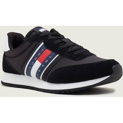 Tommy Jeans Sneakersy TJM RUNNER CASUAL ESS z dodatkiem skóry czarny 41 Tommy Jeans Sneakersy TJM RUNNER CASUAL ESS z dodatkiem skóry czarny 41