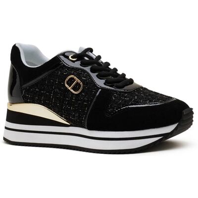 TWINSET Sneakersy z dodatkiem skóry czarny 40 TWINSET Sneakersy z dodatkiem skóry czarny 40