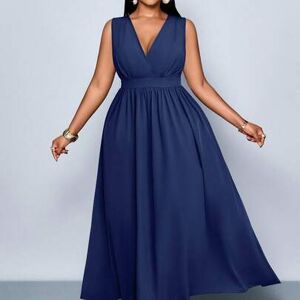 SHEIN Plus Size Nowa, modna na wiosnę i lato, jednokolorowa, długa, luźna sukienka w kształcie litery A z głębokim dekoltem w serek, prosta odzież na każdą