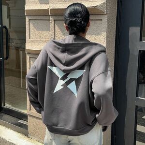 SHEIN Bluza z kapturem i kieszeniami, z nadrukiem w litery i gwiazdy, w dużym rozmiarze, termiczna, zapinana na zamek, na co dzień, dla kobiet w dużych rozm