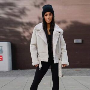 SHEIN Kurtka motocyklowa Teddy Lined Zip Up Kurtka lotnicza ze sztucznej skóry z podszewką Borg