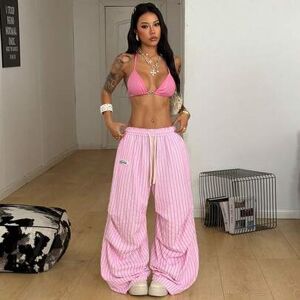 SHEIN Letnie damskie spodnie streetwear do wyjścia, casualowe, vintage Y2K, basic, różowe w paski, z szerokimi nogawkami, na wakacje