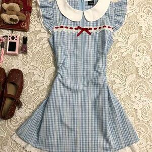 SHEIN Sukienka mini w stylu retro z kołnierzykiem Piotruś Pan w kratę i kontrastową koronką dla kobiet