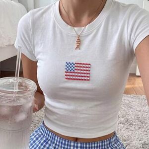 SHEIN Damska modna uniwersalna dopasowana koszulka T z krótkim rękawem z haftem flagi USA i koralikami, koszulka T z koralikami, koszulka T z haftem, koszul