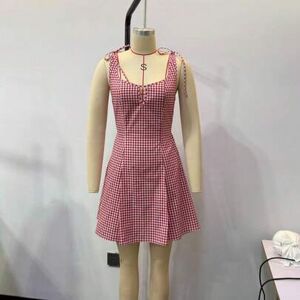 SHEIN Damska sukienka mini w kratę w stylu retro w kolorze czerwonym, z wiązaniem na ramiączkach, o kroju litery A, w stylu vintage, francuskim, kurortowym,