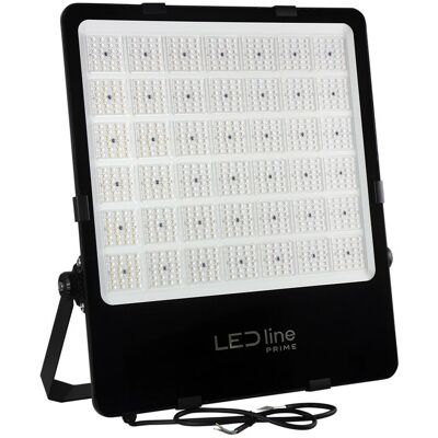 Naświetlacz 600W 4000K LED line PRIME Floodlight 120° Naświetlacz 600W 4000K LED line PRIME Floodlight 120°