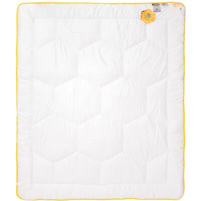 Kołdra Bee Soft Satyna Bawełniana AMZ 155/160x200 cm letnia włókno poliestrowe DACRON Infinity Kołdra Bee Soft Satyna Bawełniana AMZ 155/160x200 cm letnia włókno poliestrowe DACRON Infinity