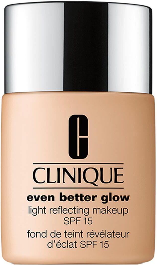 Clinique Even Better Glow Light Reflecting Makeup SPF15 brulée