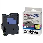 Brother TX-C51 fita laminada texto preto sobre amarelo fluorescente 24mm