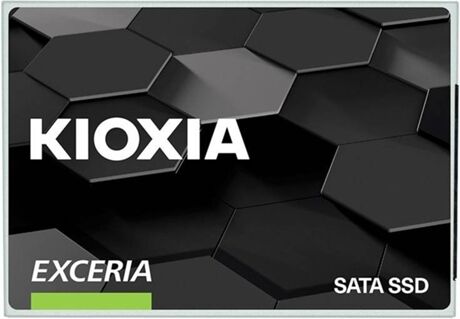 Kioxia Disco Interno SSD Exceria (240 GB - 2.5'' - 555 MB/s)