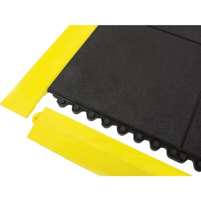 COBA Rebordo de acesso , amarelo, com elementos de união, Rebordo de acesso, amarelo, com elementos de união. Rebordos de acesso em borracha de nitril amarela, comprimento 900 mm. COBA Rebordo de acesso , amarelo, com elementos de união, Rebordo de acesso, amarelo, com elementos de união. Rebordos de acesso em borracha de nitril amarela, comprimento 900 mm.