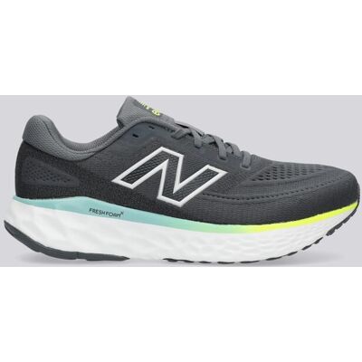 New Balance Evoz - Cinza - Sapatilhas Homem MKP tamanho 41.5 New Balance Evoz - Cinza - Sapatilhas Homem MKP tamanho 41.5