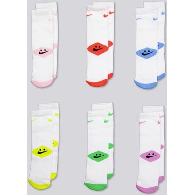 Meias Altas Nike Smiley Pack 6 Criança Branco tamanho 2XS Meias Altas Nike Smiley Pack 6 Criança Branco tamanho 2XS