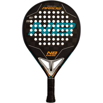 Raquete Padel Enebe Arrow 23 - A raquete de padel Enebe Arrow 23 é uma raquete de padel concebida para jogadores intermédios e avançados. Tem uma cabeça em forma de diamante, que proporciona um sweet spot mais amplo e mais MKP Raquete Padel Enebe Arrow 23 - A raquete de padel Enebe Arrow 23 é uma raquete de padel concebida para jogadores intermédios e avançados. Tem uma cabeça em forma de diamante, que proporciona um sweet spot mais amplo e mais MKP