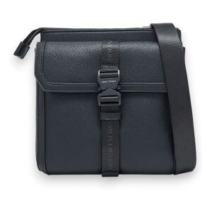 A X Armani Exchange para homem. XM002568AF22537MC105 Bolsa Tiracolo Fabric preto (OSFA), Casual, Poliéster A X Armani Exchange para homem. XM002568AF22537MC105 Bolsa Tiracolo Fabric preto (OSFA), Casual, Poliéster