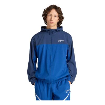 New Balance para homem. MJ53527 Casaco gráfico reimaginado azul (L), Casual, Esportivo, Multisport, Poliéster New Balance para homem. MJ53527 Casaco gráfico reimaginado azul (L), Casual, Esportivo, Multisport, Poliéster