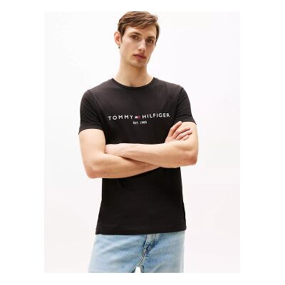 Tommy Hilfiger para homem. MW0MW11465 T-shirt com logótipo preto (S), Casual, Elastan, Manga curta, Algodão orgânico Tommy Hilfiger para homem. MW0MW11465 T-shirt com logótipo preto (S), Casual, Elastan, Manga curta, Algodão orgânico