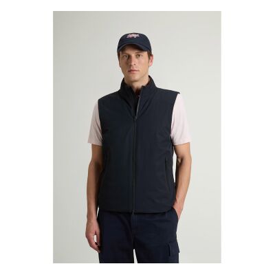 Woolrich para homem. CFWOOU1158MRUT4018 Colete de vela, acolchoado, azul-marinho (M), Casual, Poliéster Woolrich para homem. CFWOOU1158MRUT4018 Colete de vela, acolchoado, azul-marinho (M), Casual, Poliéster